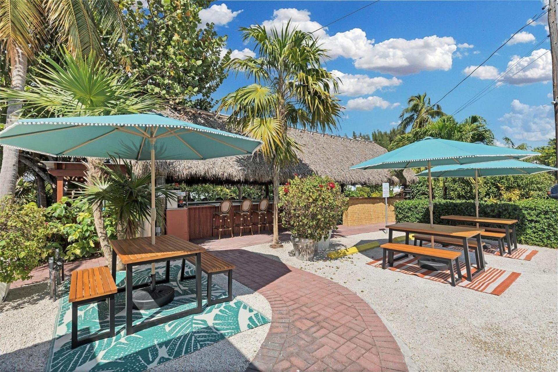 Tropical Cottages Marathon Exterior photo